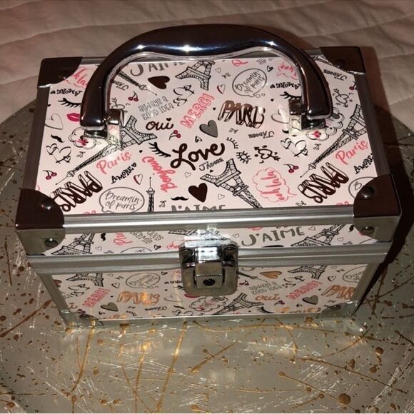 Claire’s Paris Themed Doodles Blush Pink Fuchsia Gold Balck Silver Trim Box Case - Picture 3 of 10